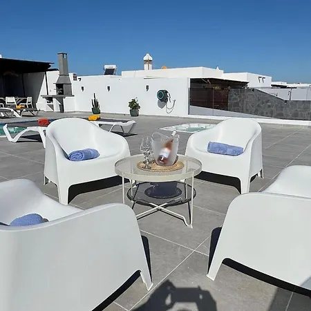 Lovely Casa Deseada, Heated Pool, Jacuzzi, Bbq, Ping Pong Table * Playa Blanca (Lanzarote)