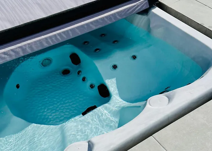 Вилла Lovely Casa Deseada, Heated Pool, Jacuzzi, Bbq, Ping Pong Table *