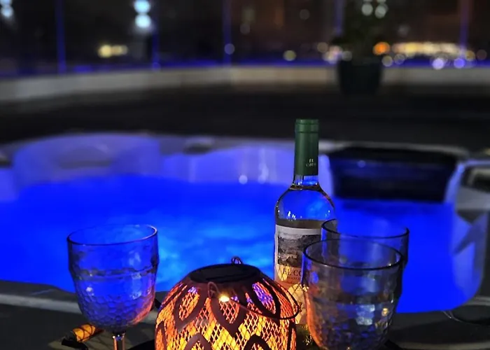 Lovely Casa Deseada, Heated Pool, Jacuzzi, Bbq, Ping Pong Table