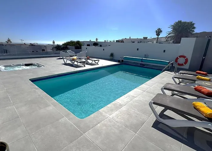 Lovely Casa Deseada, Heated Pool, Jacuzzi, Bbq, Ping Pong Table Villa *