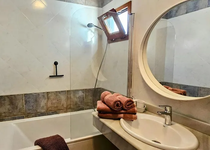 Lovely Casa Deseada, Heated Pool, Jacuzzi, Bbq, Ping Pong Table