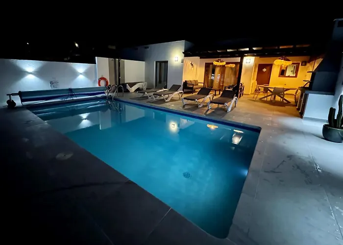 Lovely Casa Deseada, Heated Pool, Jacuzzi, Bbq, Ping Pong Table ヴィラ *